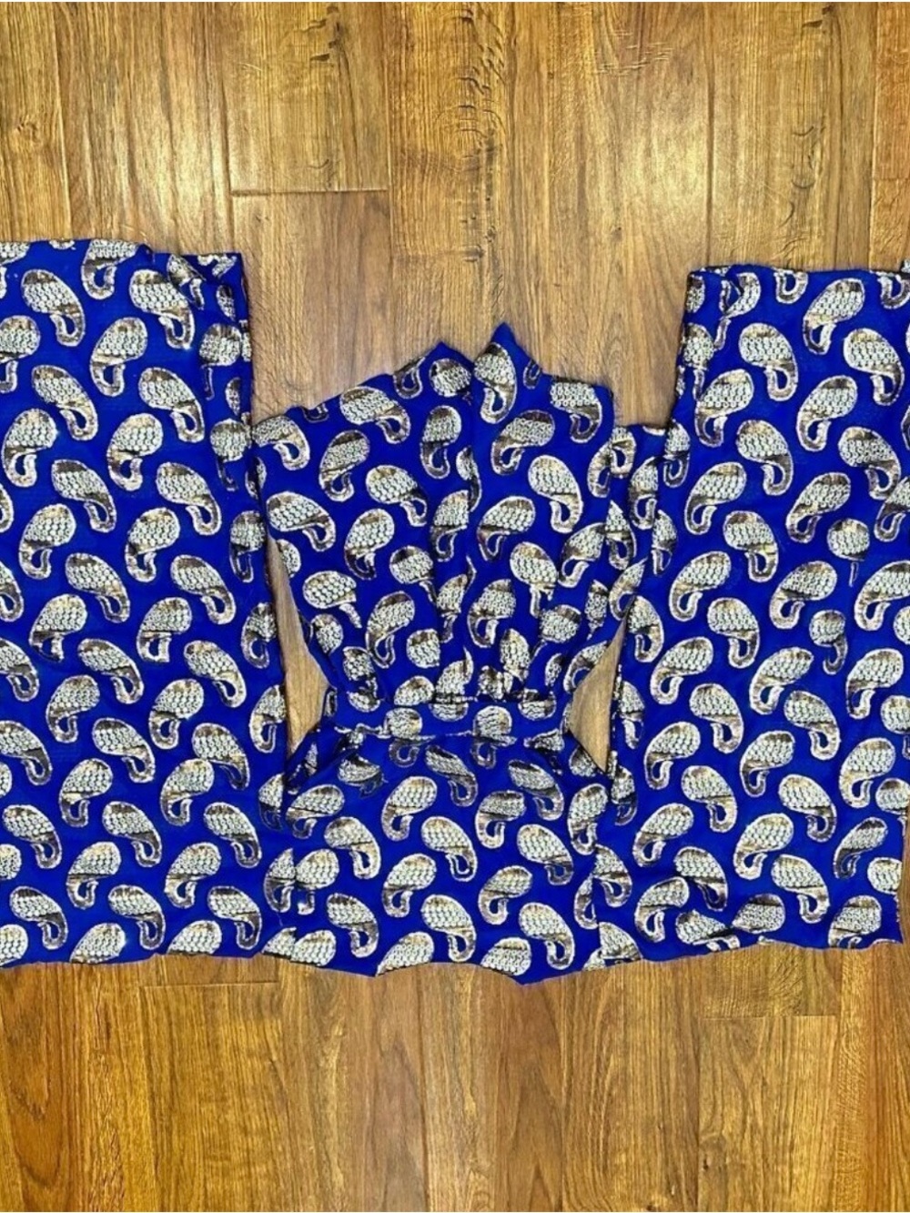 Royal Blue Paisley Print Romper with Dramatic Sleeves - Picture 3 of 5